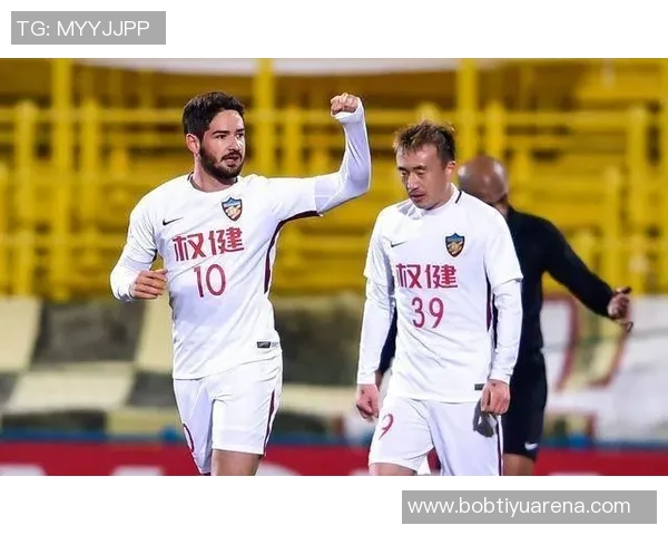 亲戚关系密切泰伦卢称塔图姆恢复良好状态回暖显著 亲戚关系密切泰伦卢称塔图姆恢复良好状态回暖显著