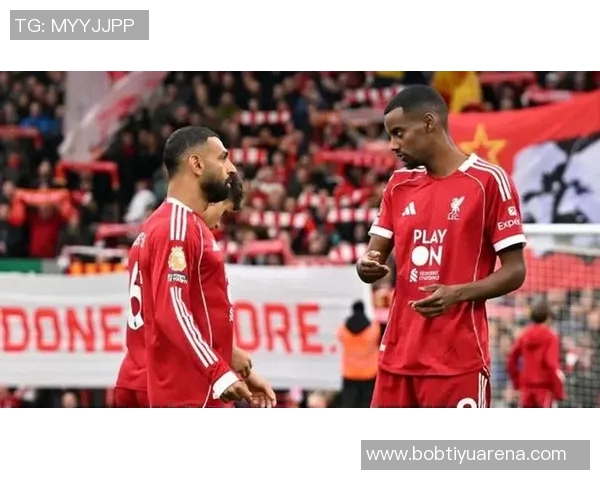 拜仁夏窗关注21岁中锋弗兰塞利诺意甲英超球队也表现出兴趣